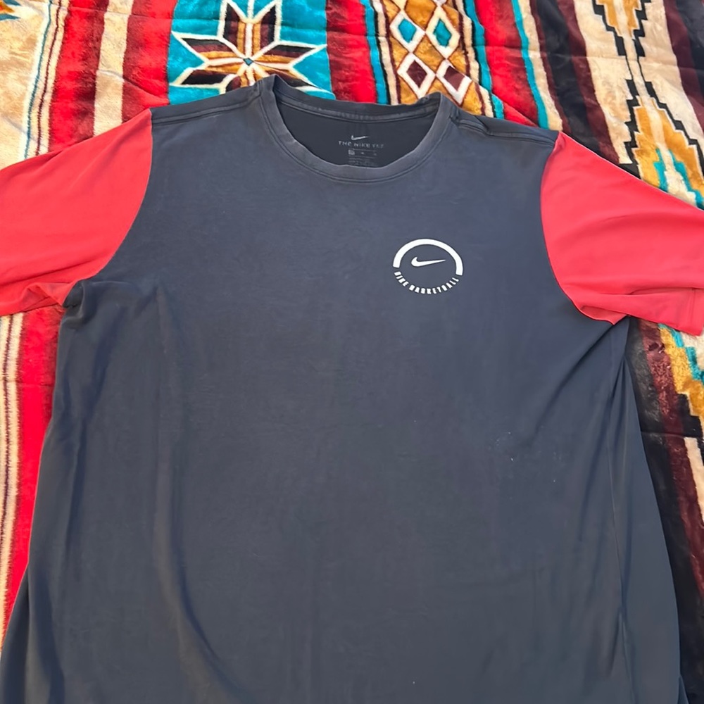 Nike basketball tee